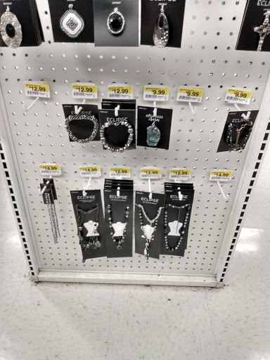 Fabric Store «Jo-Ann Fabrics and Crafts», reviews and photos, 8000 Plaza Blvd, Mentor, OH 44060, USA