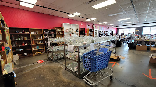 Thrift Store «Diversity Thrift», reviews and photos
