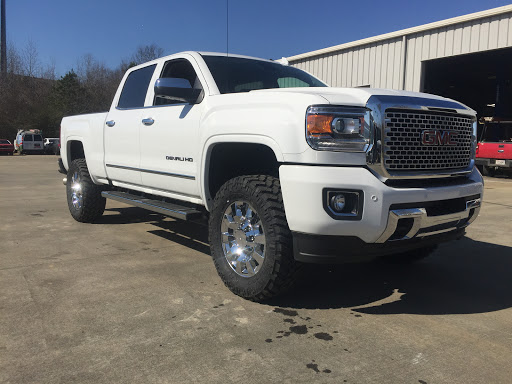 Auto Repair Shop «A+ Tire & Auto Repair», reviews and photos, 3620 Vann Rd, Birmingham, AL 35235, USA