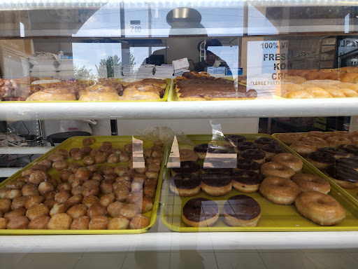 Donut Cafe, 3260 Irving Blvd Service Rd N # 200, Dallas, TX 75247, USA, 