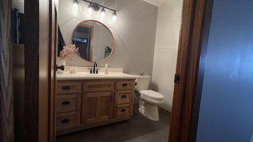 Carpet Store «Carpet City Flooring Center Eau Claire», reviews and photos, 3109 E Hamilton Ave, Eau Claire, WI 54701, USA