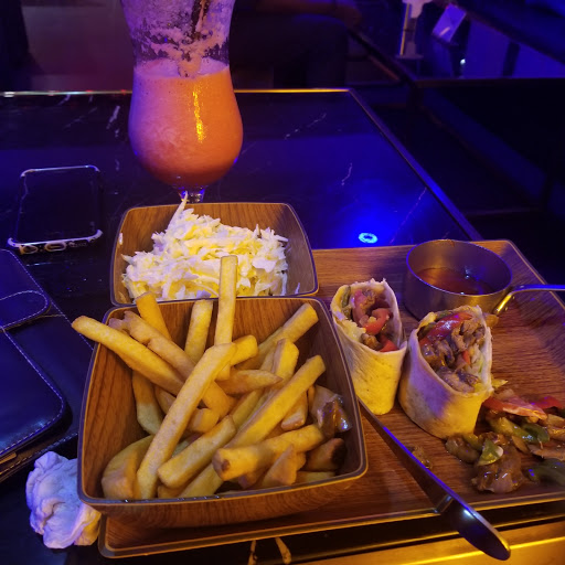 Vellvett Grill & Lounge Victoria Island Lagos, 19B Idejo St, Victoria Island 101241, Lagos, Nigeria, Seafood Restaurant, state Lagos