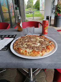Pizza du Pizzeria Pizza du Domaine à Santeny - n°8