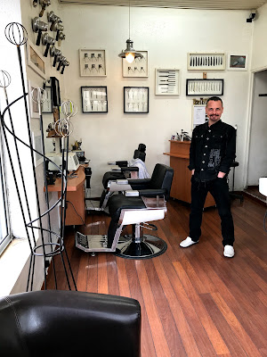 Coiffeur Aux Vieux Outils à Avignon