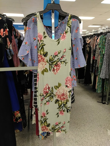 Clothing Store «Ross Dress for Less», reviews and photos, 15529 E Broadway Ave, Spokane Valley, WA 99037, USA