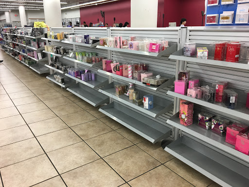 Clothing Store «Burlington Coat Factory», reviews and photos, 22835 Victory Blvd, West Hills, CA 91307, USA