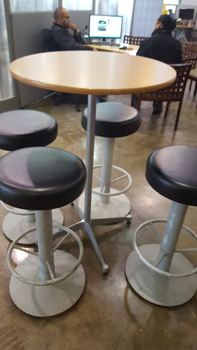 Used Car Dealer «Elite Motors Inc.», reviews and photos, 822 N Lake St, Mundelein, IL 60060, USA