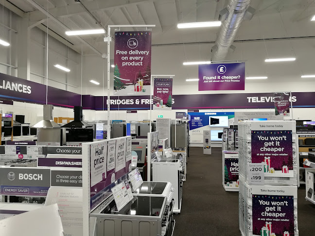 Reviews of Currys in Edinburgh - Computer store