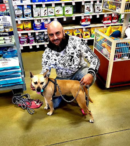 Pet Supply Store «PetSmart», reviews and photos, 700 Lafayette Rd #211, Seabrook, NH 03874, USA