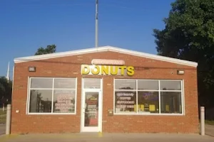 Hutchins Donuts image