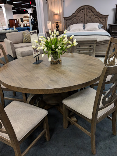 Furniture Store «Mor Furniture for Less», reviews and photos, 5156 N Blackstone Ave, Fresno, CA 93710, USA