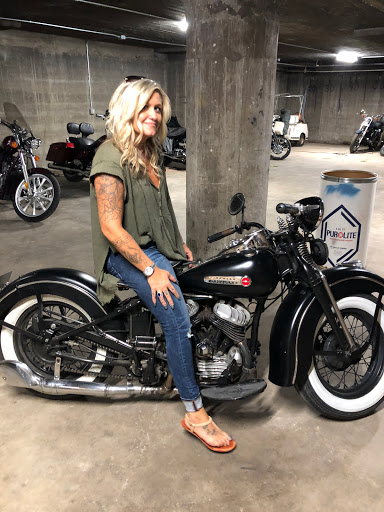 Motorcycle Dealer «Black Stock Motorcycle Company LLC (BSMC)», reviews and photos, 611 2nd Ave SE, Cedar Rapids, IA 52401, USA