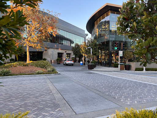 Shopping Mall «Hillsdale Shopping Center», reviews and photos, 60 E 31st Ave, San Mateo, CA 94403, USA