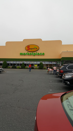 Supermarket «Superfood Marketplace - Allentown, PA», reviews and photos, 704 W Emmaus Ave, Allentown, PA 18103, USA