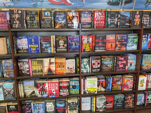 Book Store «Barnes & Noble Booksellers», reviews and photos, 1739 Olentangy River Rd, Columbus, OH 43212, USA