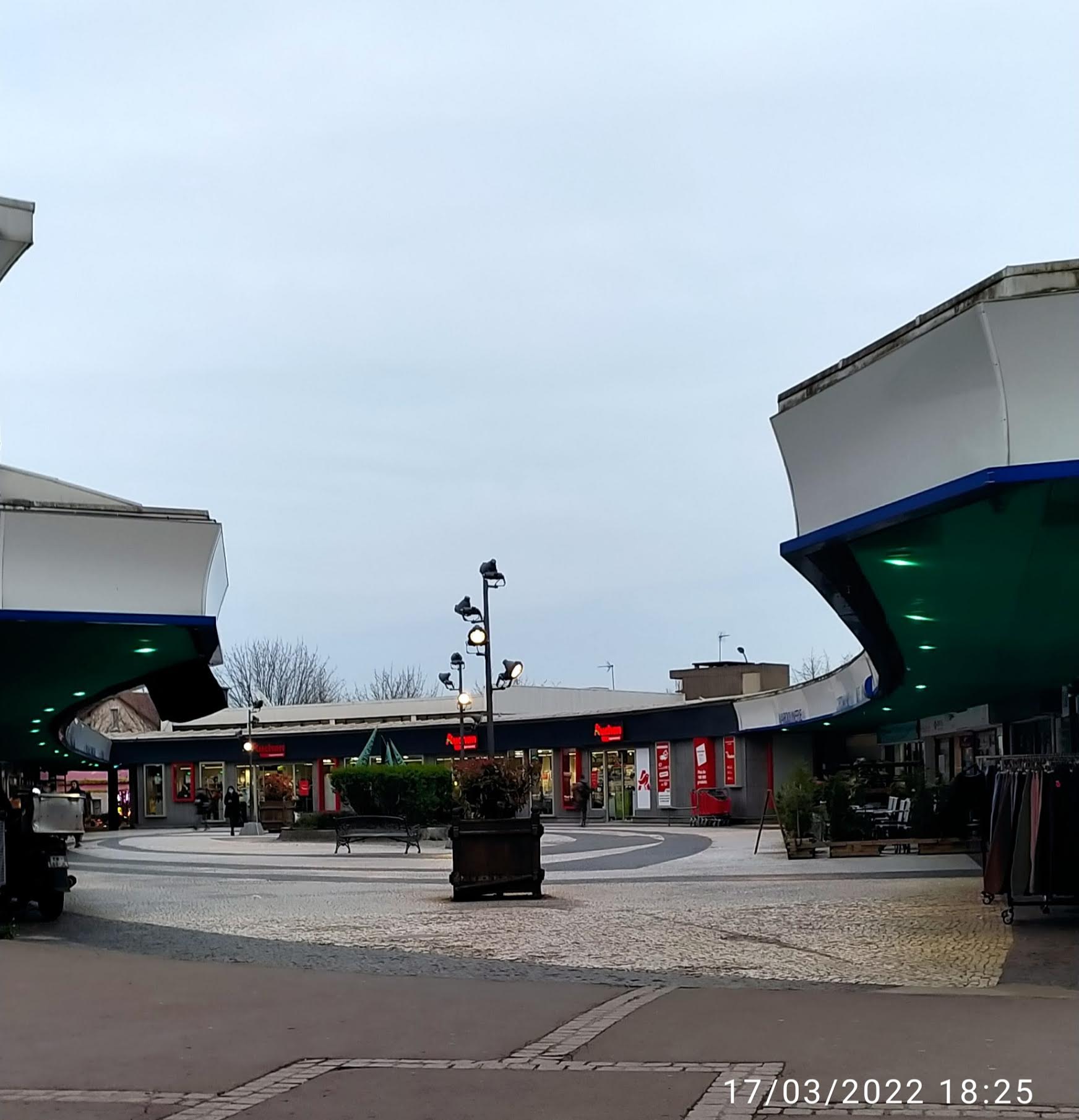 Photo n° 1 de l'avis de edixon.e fait le 18/03/2022 à 19:23