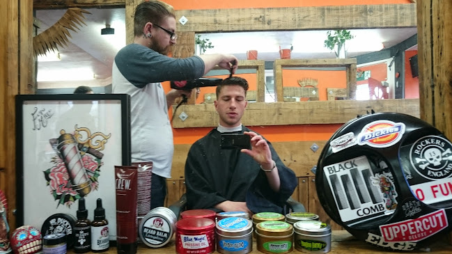 Comments and reviews of MacLure Barbers Didsbury