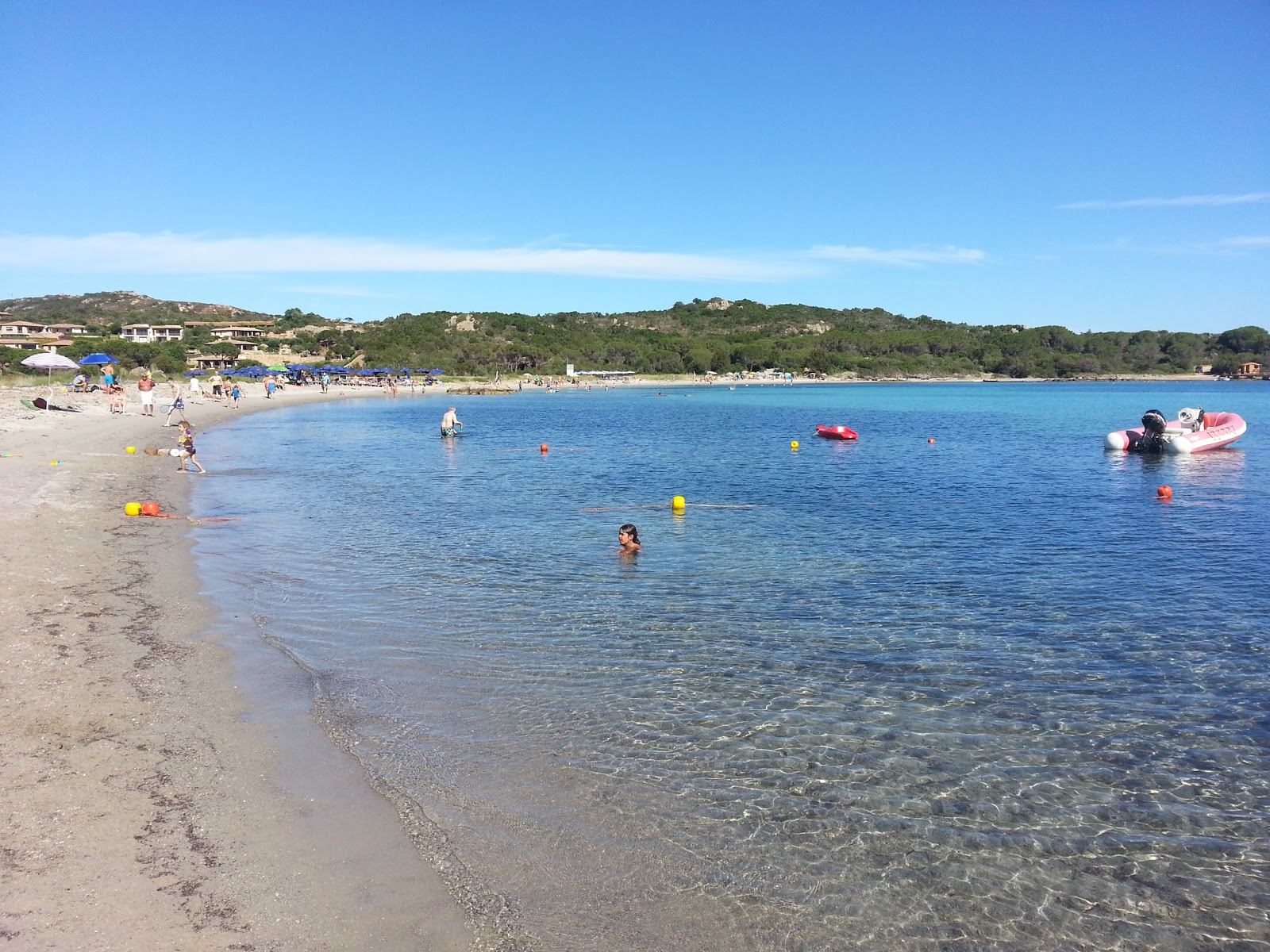 Foto di Spiaggia di Salina Bamba con abbastanza pulita livello di pulizia