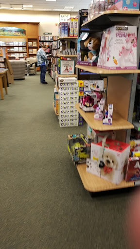 Book Store «Barnes & Noble», reviews and photos, 8029 Kingston Pike, Knoxville, TN 37919, USA