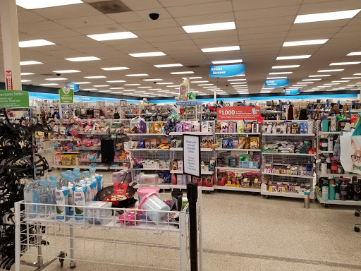 Clothing Store «Ross Dress for Less», reviews and photos, 3900 Klose Way, Richmond, CA 94806, USA