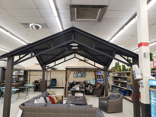 Big Lots, 345 Scarlet Rd #22, Kennett Square, PA 19348, USA, 