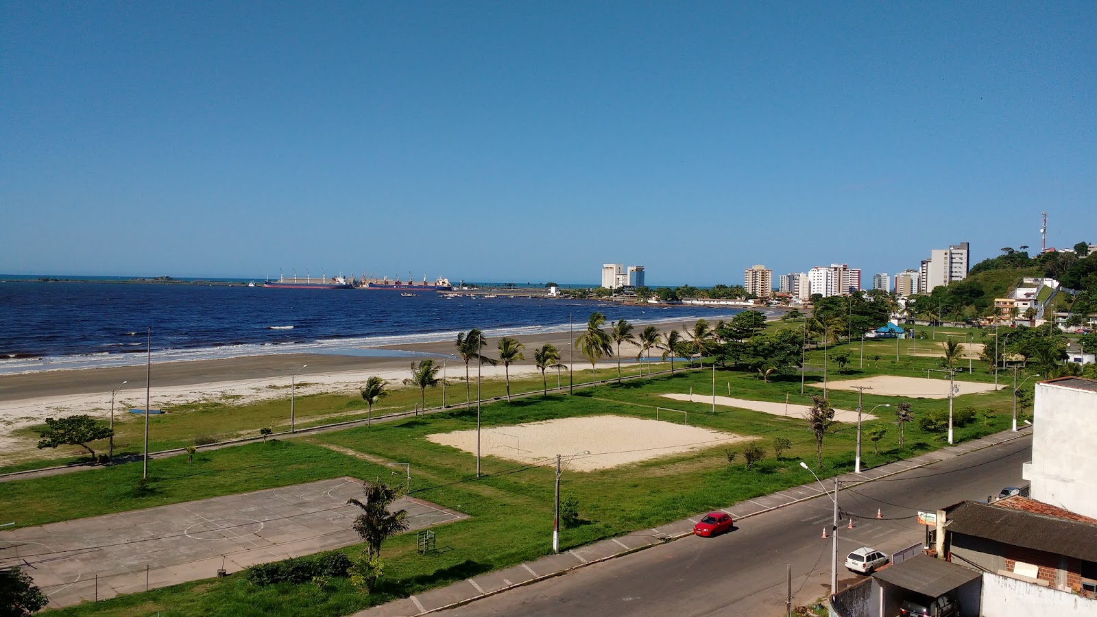 Praia do Malhado'in fotoğrafı düz ve uzun ile birlikte