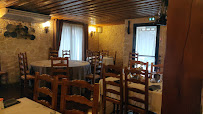 Atmosphère du Restaurant portugais Le Petit Chalet à Villeparisis - n°17