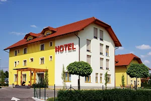Hotel Bau image