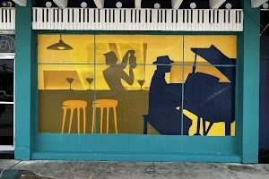 23rd Street Station Piano Bar image