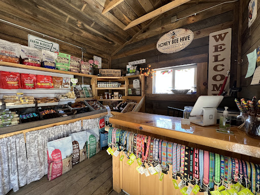 Fox Hill Farm Stand & Pet Store