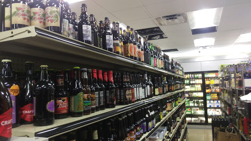 Beer Store «Downstairs Market», reviews and photos, 5885 Ponce De Leon Blvd, Coral Gables, FL 33146, USA