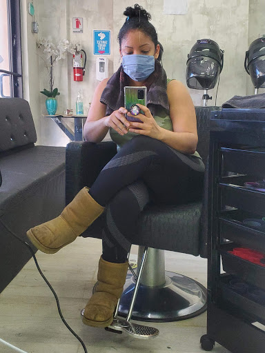 Beauty Salon «Mary Dominican Beauty Salon», reviews and photos, 736 Broadway, Newark, NJ 07104, USA