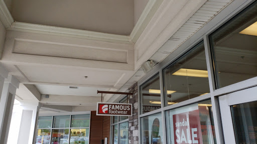 Shoe Store «Famous Footwear», reviews and photos, 371 Putnam Pike, Smithfield, RI 02917, USA