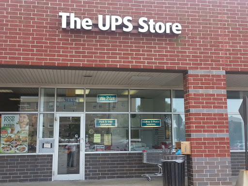 Shipping and Mailing Service «The UPS Store», reviews and photos, 14837 Detroit Ave, Lakewood, OH 44107, USA