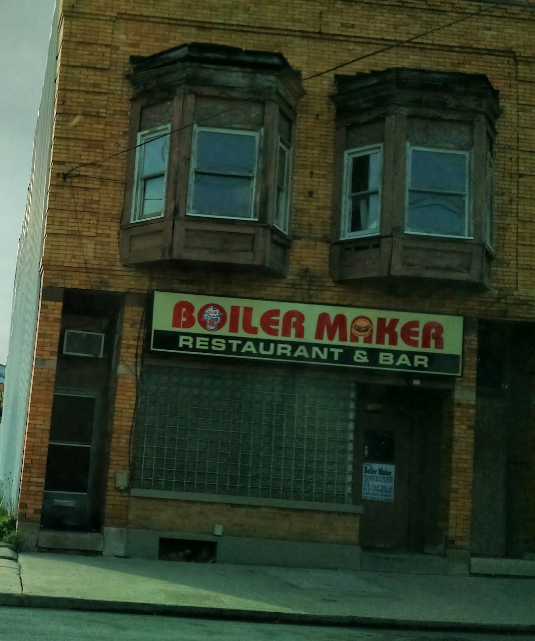 Boiler Maker Restaurant & Bar