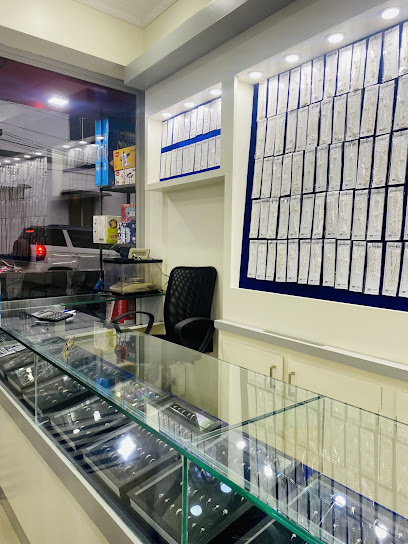 KALATHIL JEWELLERY - Jewelry store in Valanchery , India