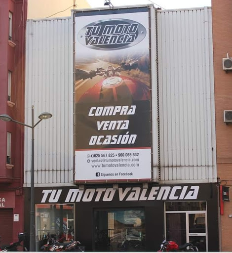Comprar accesorios para motos en València de 2024