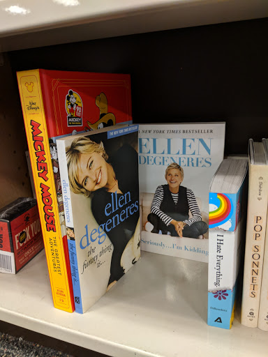 Book Store «Books-A-Million», reviews and photos, 6601 Edwardsville Crossing Dr, Edwardsville, IL 62045, USA