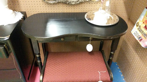 Shopping Mall «Old Town Shopping Center», reviews and photos, 2528 S Campbell Ave, Springfield, MO 65807, USA