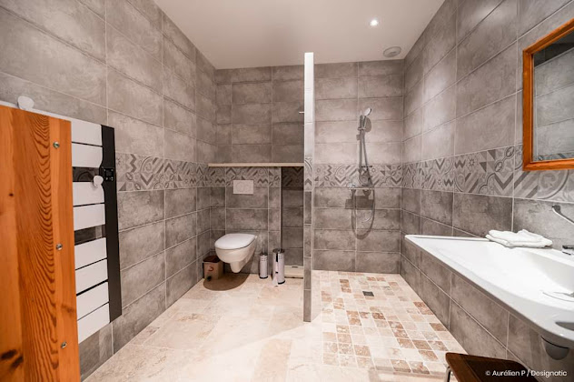 Photos du propriétaire Maison de vacances Les Puits Rouges 01270 Verjon