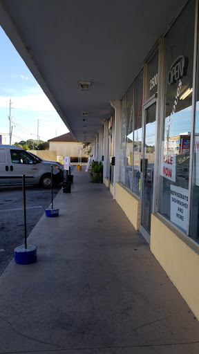 Used Appliance Store «Best Used Appliances And Repairs», reviews and photos, 2500 S Hopkins Ave, Titusville, FL 32780, USA