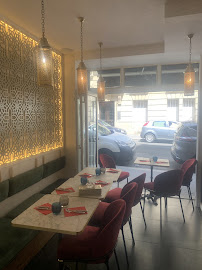 Atmosphère du Restaurant marocain L'Etoile Longchamp Paris 16 - n°4