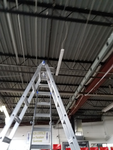 Used Office Furniture Store «Business Furniture of Long Island», reviews and photos, 350 Great Neck Rd, Farmingdale, NY 11735, USA