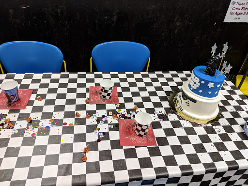 Amusement Center «Traxx Indoor Raceway», reviews and photos, 4329 Chennault Beach Rd, Mukilteo, WA 98275, USA