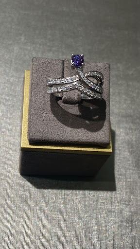 Jewelry Store «Kay Jewelers», reviews and photos, 3501 N Granville Ave K03d, Muncie, IN 47303, USA