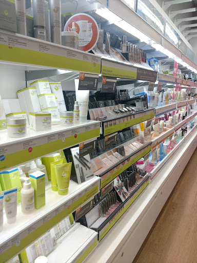 Toiletries store Salinas