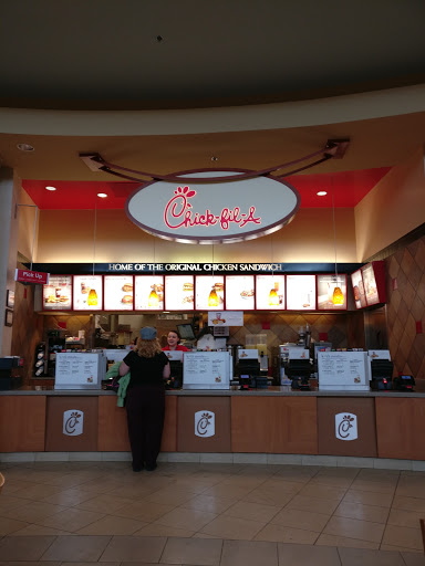 Fast Food Restaurant «Chick-fil-A», reviews and photos, 2856 E 3rd St C-9, Bloomington, IN 47401, USA