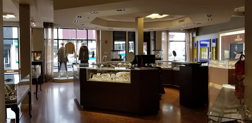 Jewelry Store «Diamond Dream Jewelry & Apparel», reviews and photos, 12 Mine Brook Rd, Bernardsville, NJ 07924, USA