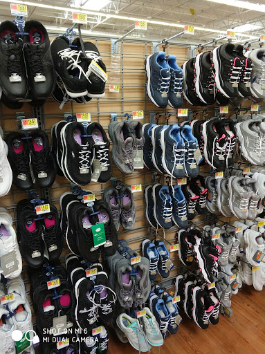 Department Store «Walmart Supercenter», reviews and photos, 2132 Old Snow Hill Rd, Pocomoke City, MD 21851, USA