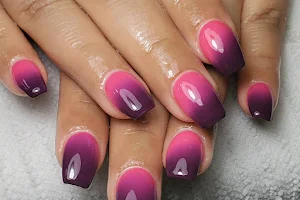 Luna Nails Bayonne NJ image